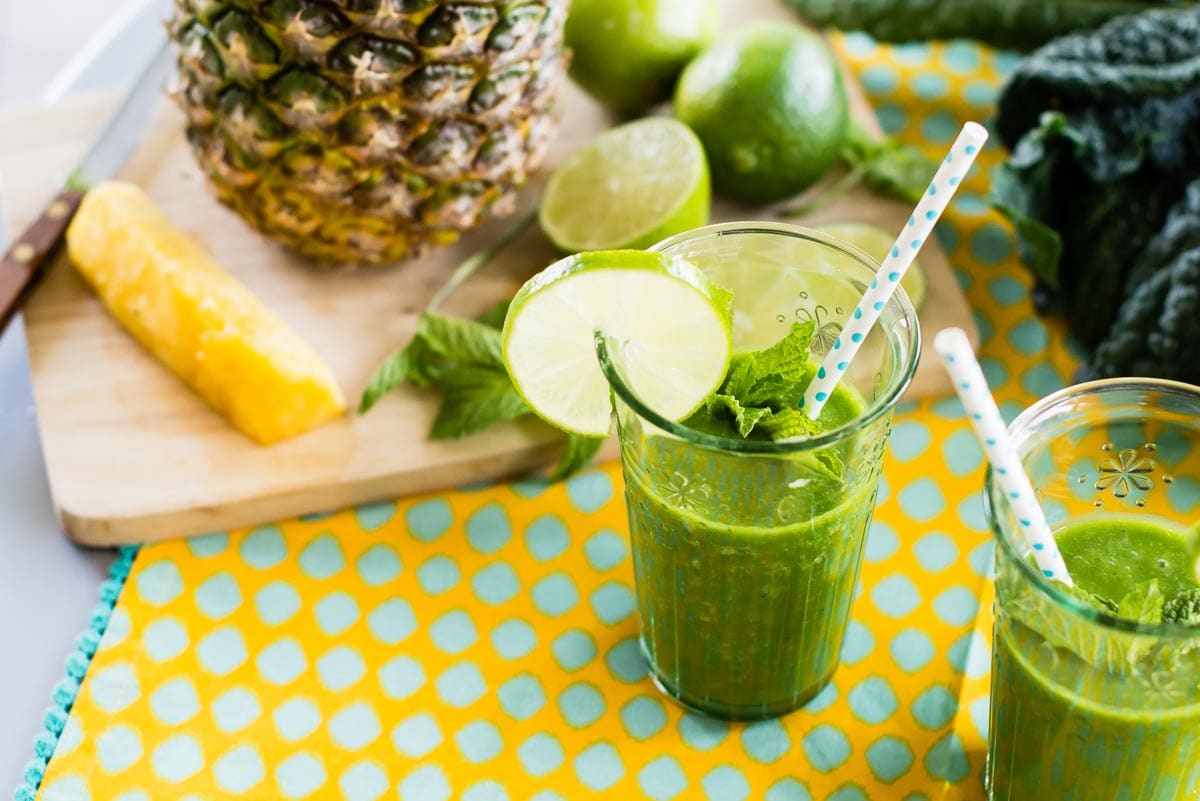 10 Energizing Breakfast Smoothies To Kick-Start Your Day